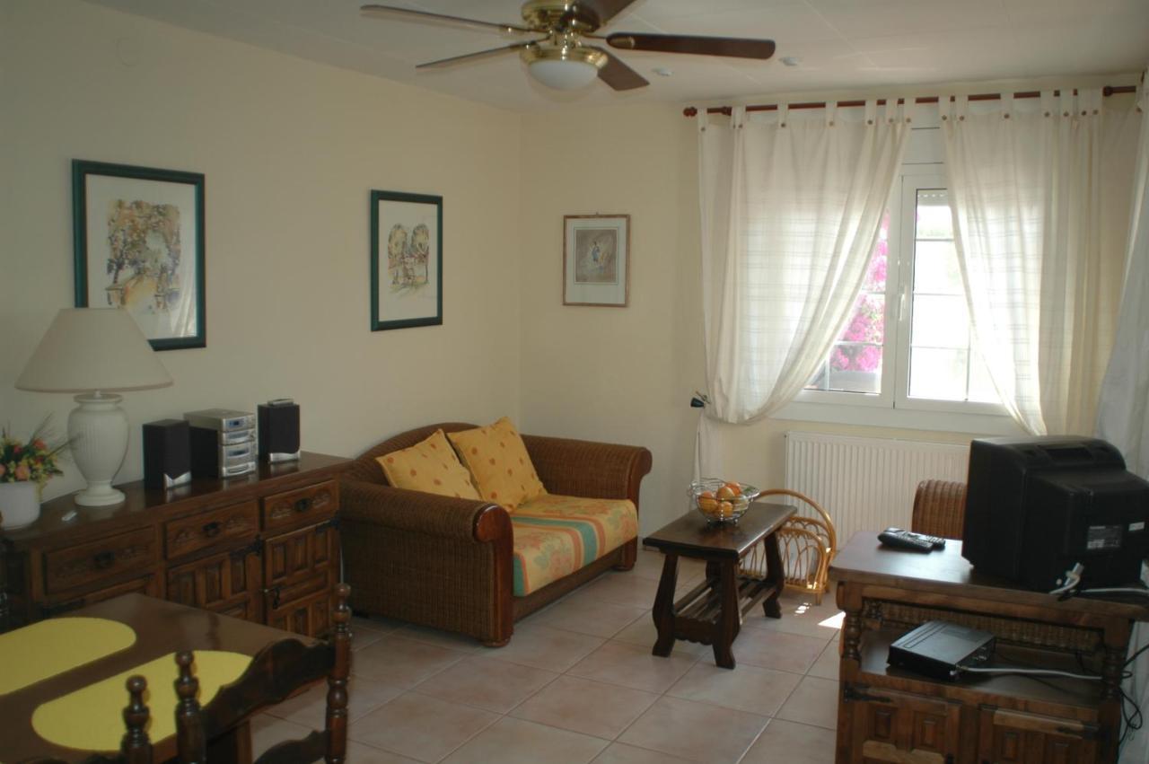 Villa Sol Empuriabrava Szoba fotó