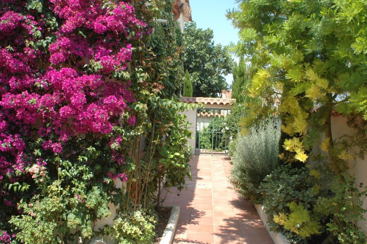 Villa Sol Empuriabrava Kültér fotó
